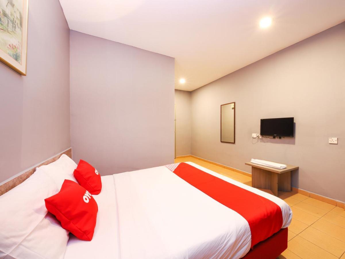 Oyo 89676 Hotel 22 Seremban Kültér fotó