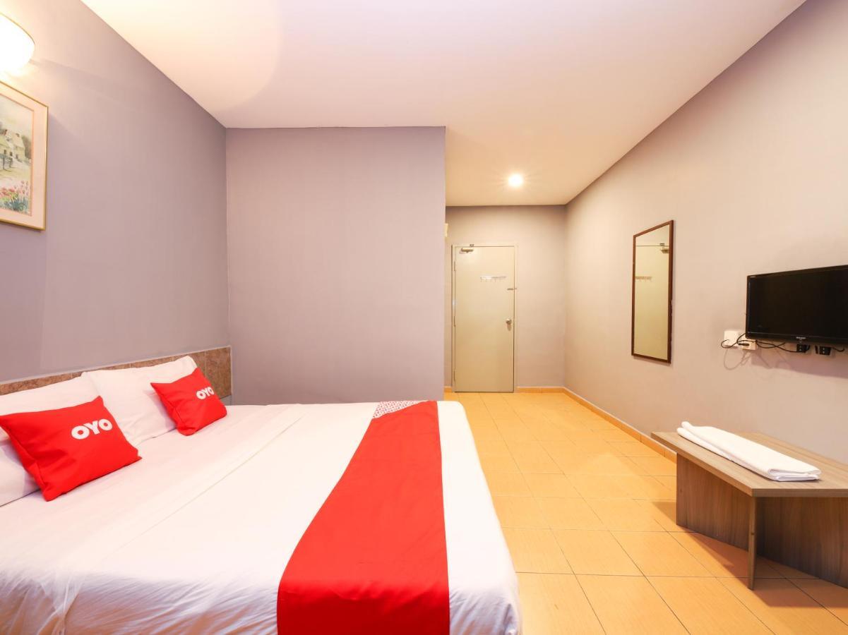 Oyo 89676 Hotel 22 Seremban Kültér fotó