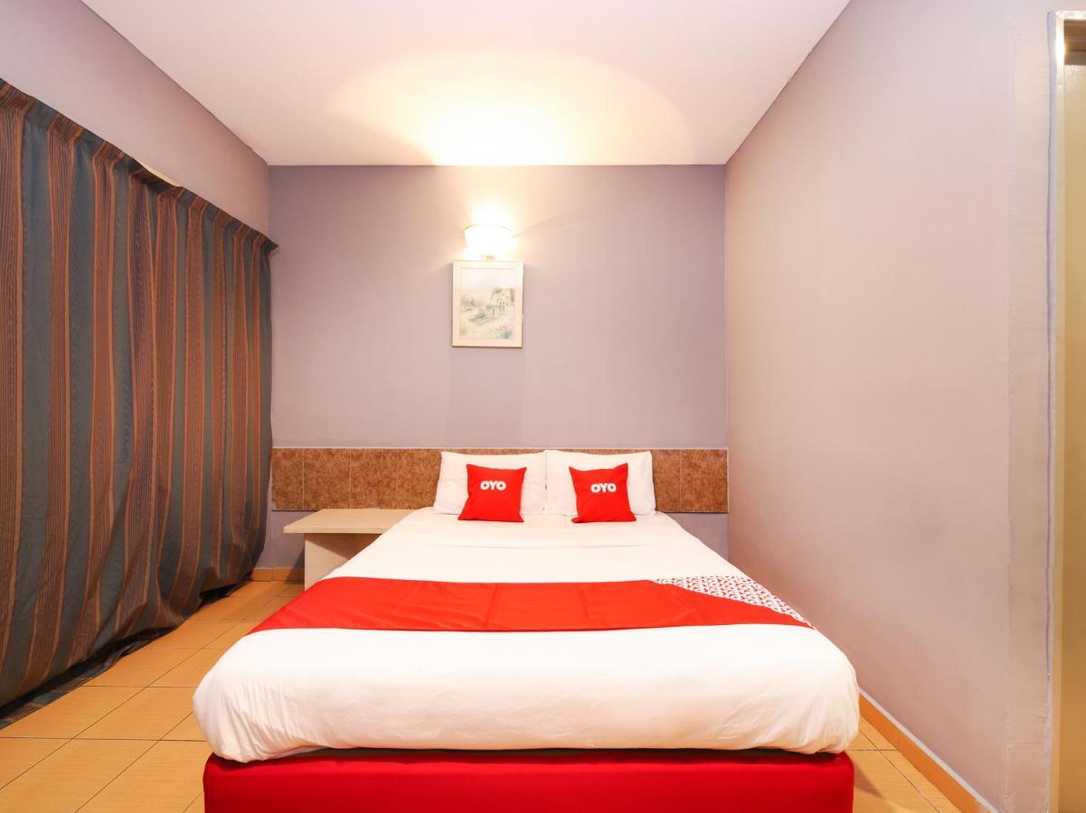 Oyo 89676 Hotel 22 Seremban Kültér fotó