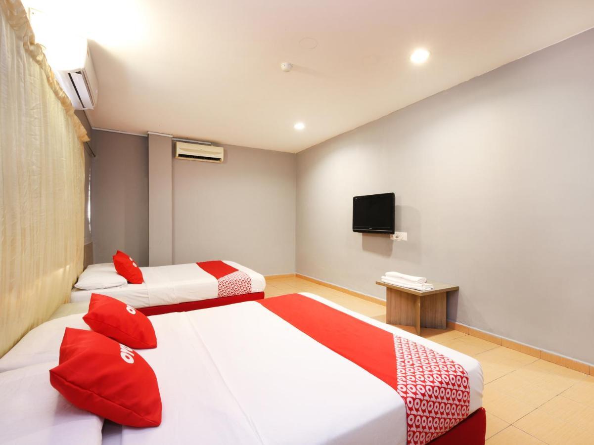 Oyo 89676 Hotel 22 Seremban Kültér fotó